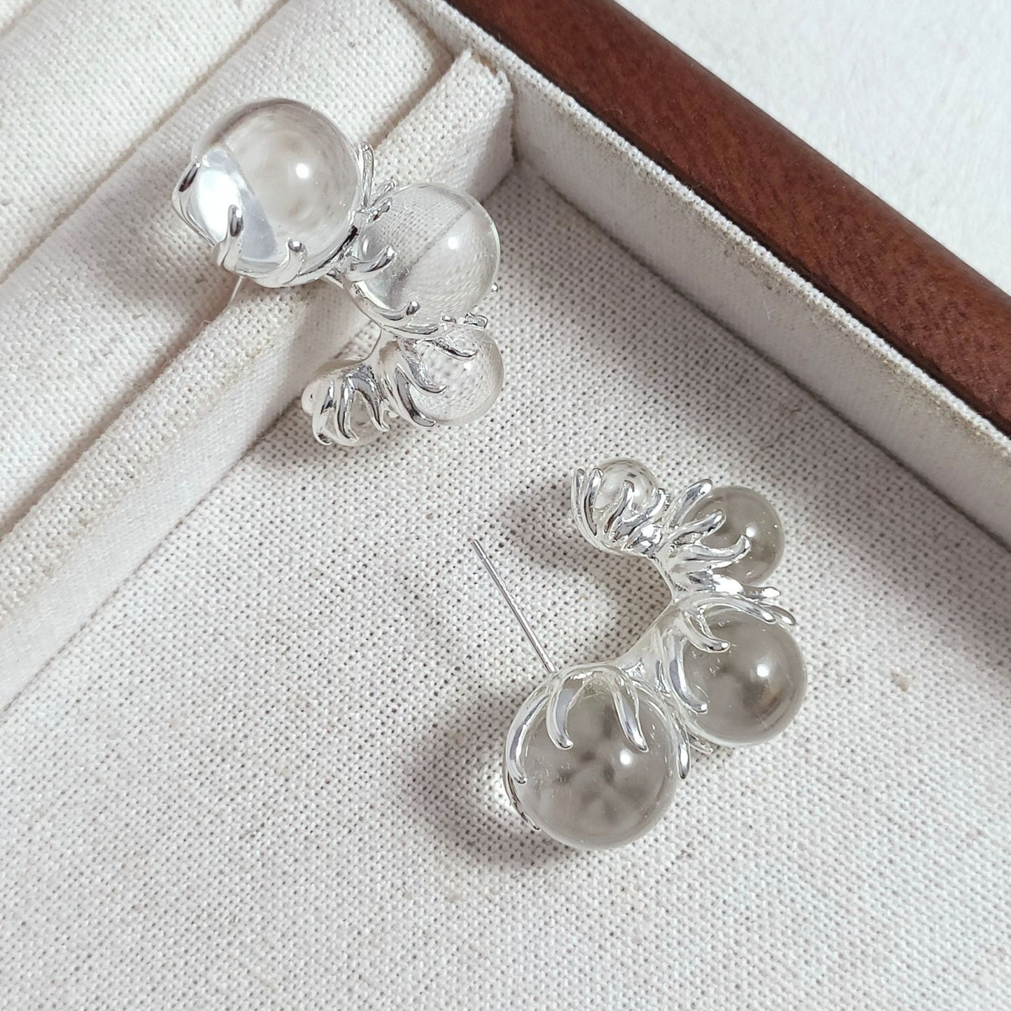 Stylish Simple Personality Transparent Pearl Earrings