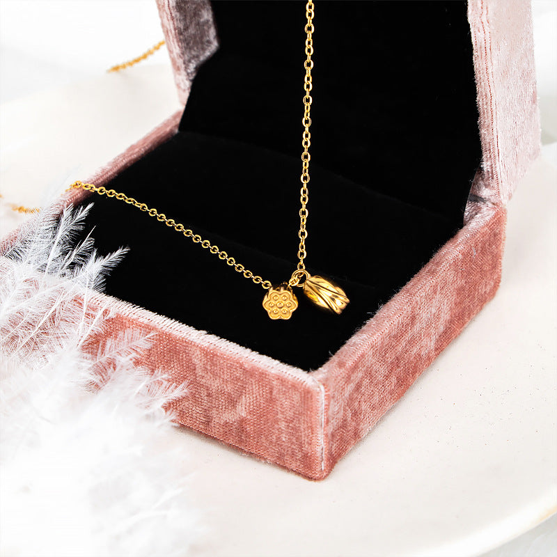 Fashion Simple Titanium Steel Lock Lotus Seed Necklace