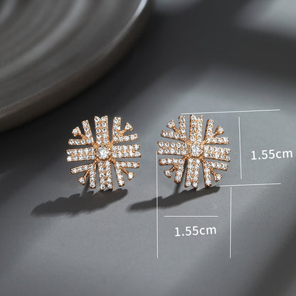 Micro-encrusted Zircon Snowflake Stud Earrings for Women