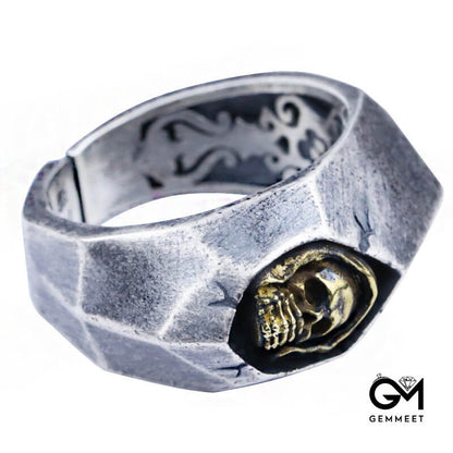 Vintage Cracked Skull Ring