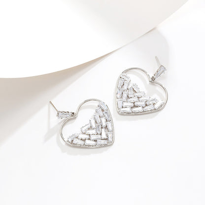 Micro Inlaid Zirconium Heart Earrings Women