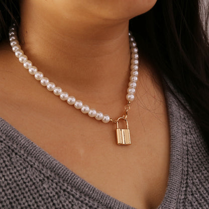 Personality Everything with Pearl Lock Necklace