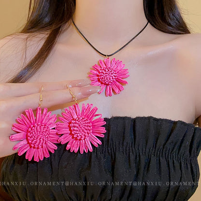 Laffia Flower Woven Rope Necklace