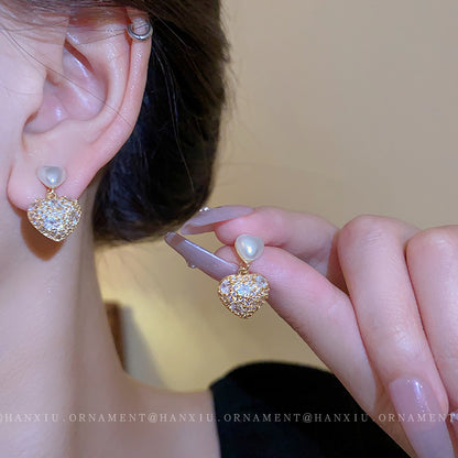 Silver Needle Zircon Pearl Earrings