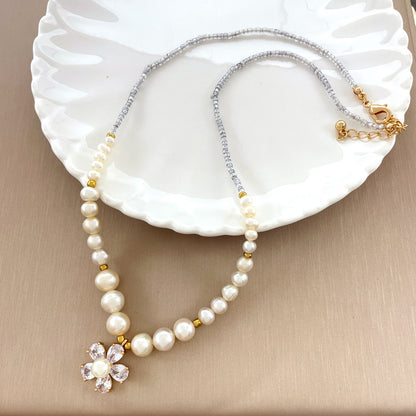 Copper Plated Gold Zircon Flower Pearl Necklace