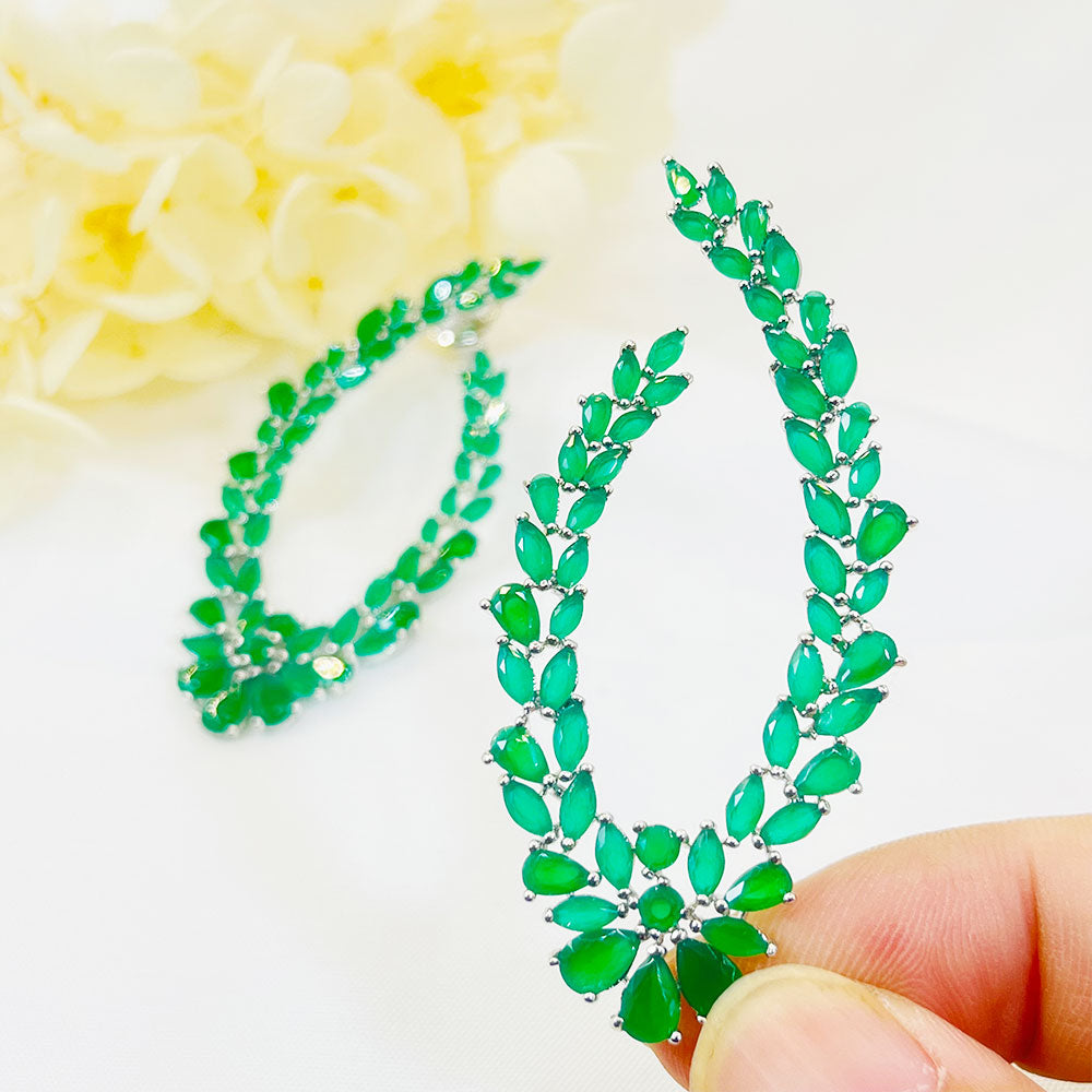 Oval Wheat Ears Emerald Earrings