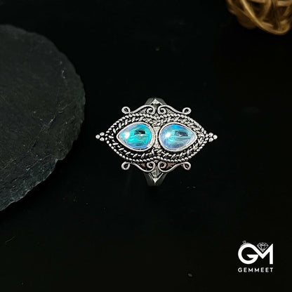 Vintage Water Drop Pear shaped Moonstone Ring