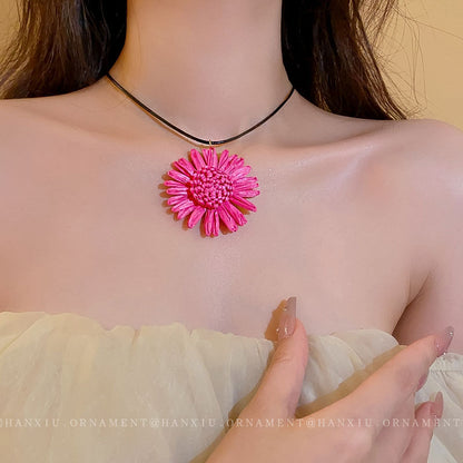 Laffia Flower Woven Rope Necklace