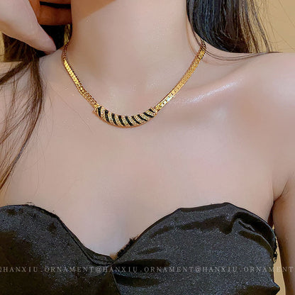 Electroplated Zircon Arc Necklace