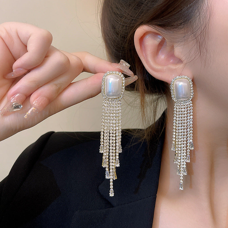 Flash Diamond Long Style Earrings