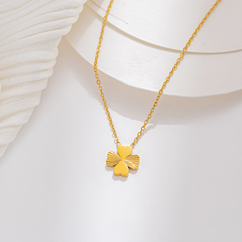 Four-leaf Clover Embossed Twill Titanium Steel Necklace