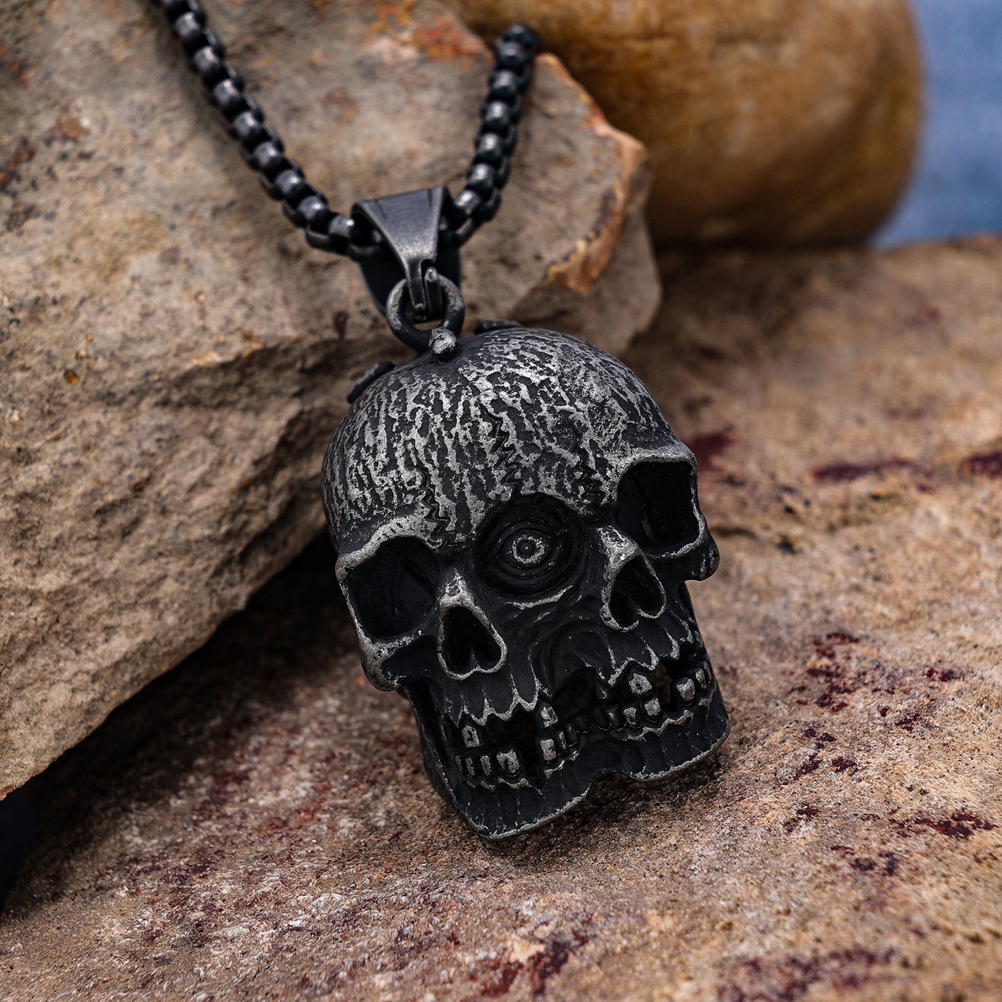 Vintage Double-sided One-eyed Ghost Skull Pendant