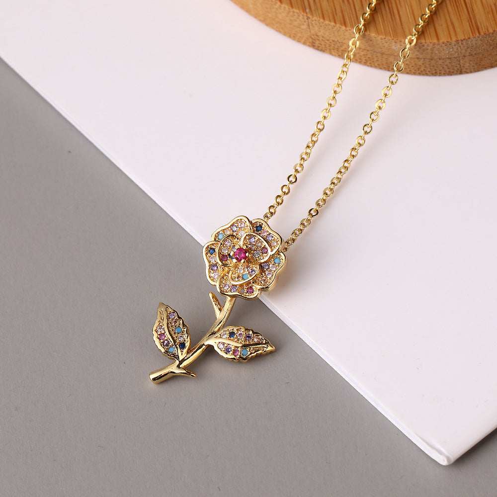 Retro Palace Style Color Zircon Rose Light Luxury Niche Necklace
