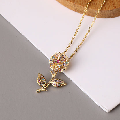 Retro Palace Style Color Zircon Rose Light Luxury Niche Necklace