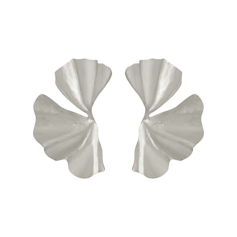 Fashion Temperament Simple Design Sense Ginkgo Leaf Earrings