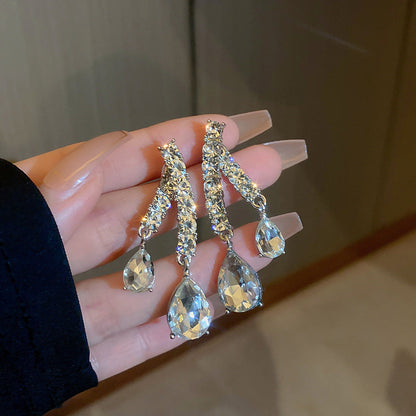 Cute Full Stones Chain Bow & Dissymmetry Tassel Earrings